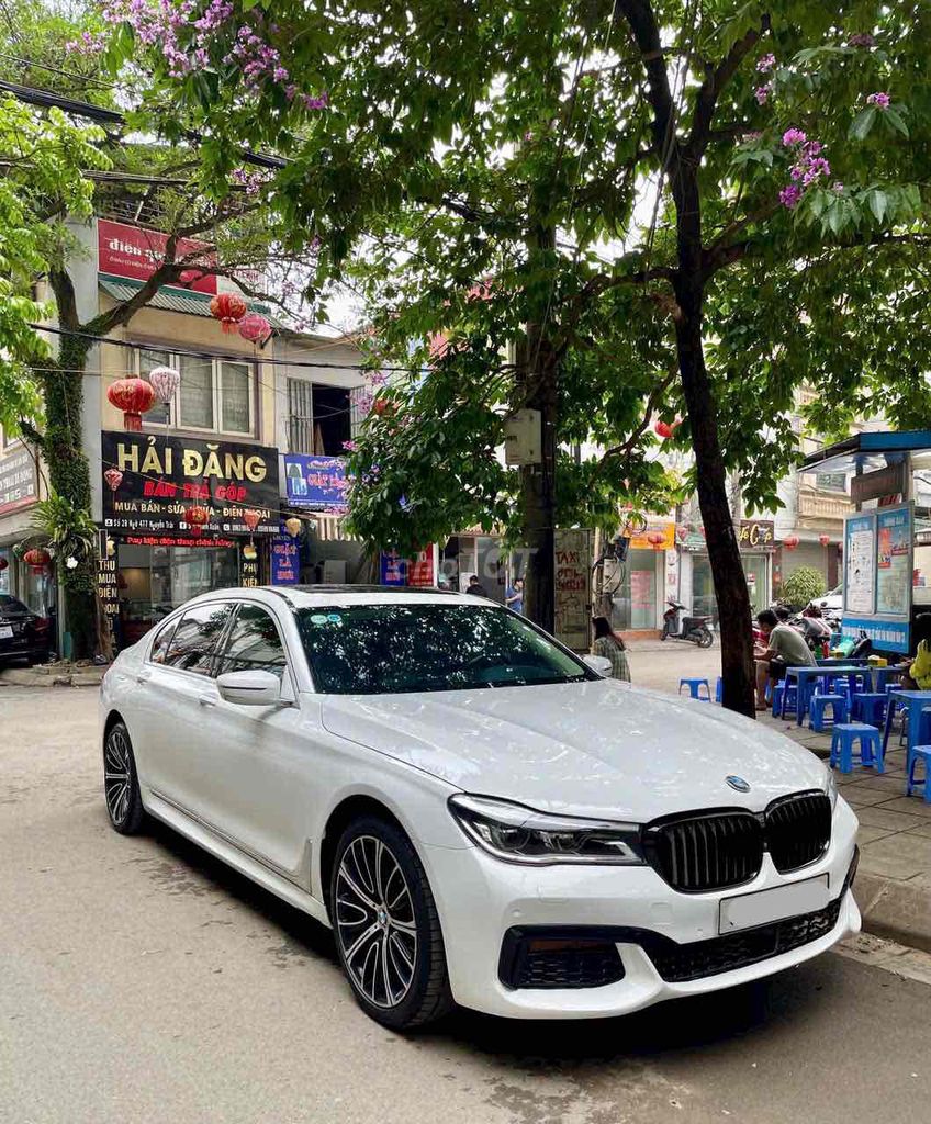 BMW 7 Series 2***00 km. Mua bán Ô tô tại Quận Thanh Xuân Hà Nội được đăng bởi Tuấn Nguyễn hình 2