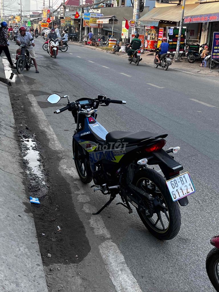 em cần bán raider đời 2022. Mua bán Xe máy tại Huyện Bình Chánh Tp Hồ Chí Minh được đăng bởi Loi Doan hình 5