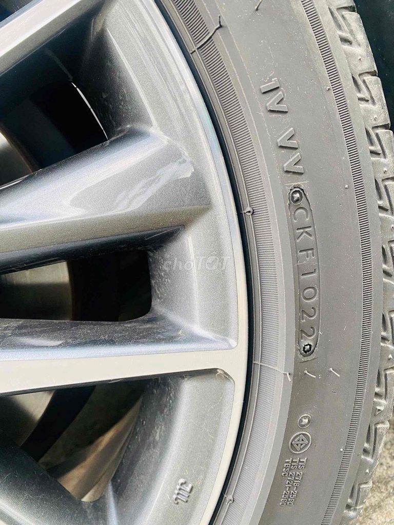 Camry 2022 2.0Q Biển SG 1 Chủ Odo 19.000km Cực Đẹp. Mua bán Ô tô tại Thành phố Dĩ An Bình Dương được đăng bởi Trương Công Lý hình 19