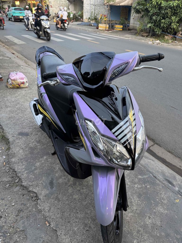 Yamaha Luvias Fi Tím ánh kim. Mua bán Xe máy tại Quận Tân Phú Tp Hồ Chí Minh được đăng bởi Anh thành hình 4