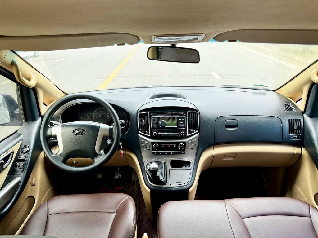 Hyundai Grand Starex 2017 2.4 MT - 130000 km. Mua bán Ô tô tại Quận Cầu Giấy Hà Nội được đăng bởi ĐẶNG QUANG HUY hình 14