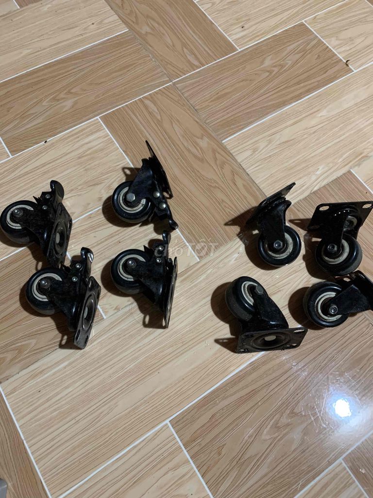 Bộ 8 bánh xe bắt tủ máy, bắt thùng loa. Mua bán Nội thất, đồ gia dụng khác tại Huyện Chợ Gạo Tiền Giang được đăng bởi Quốc Quy hình 1