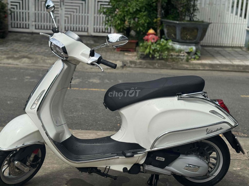 Vépa đk 2021 phanh ABS máy igert zin chất 9 chủ. Mua bán Xe máy tại Quận Thanh Khê Đà Nẵng được đăng bởi A Dũng hình 1