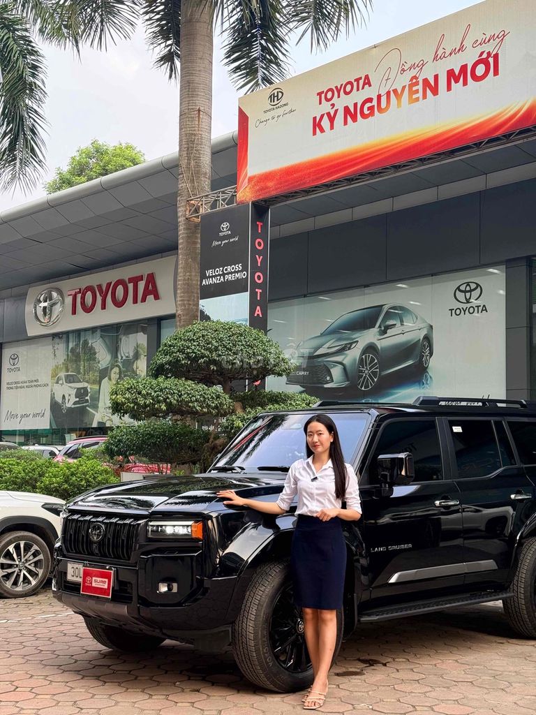Toyota Landcruiser Prado LC250 2025 Черный 18 тыс. км