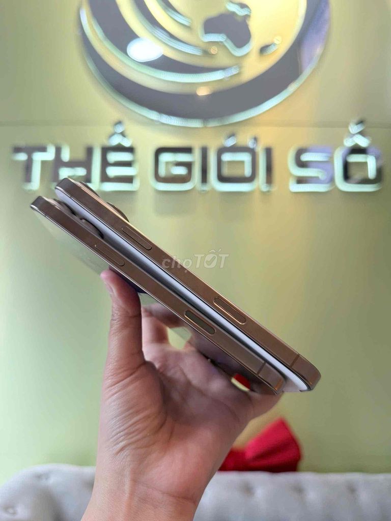 Apple iPhone 16 Pro Max 256GB Sa Mạc. Mua bán Điện thoại tại Quận Hải Châu Đà Nẵng được đăng bởi Chi Nhánh Thế Giới Số Đà Nẵng hình 1