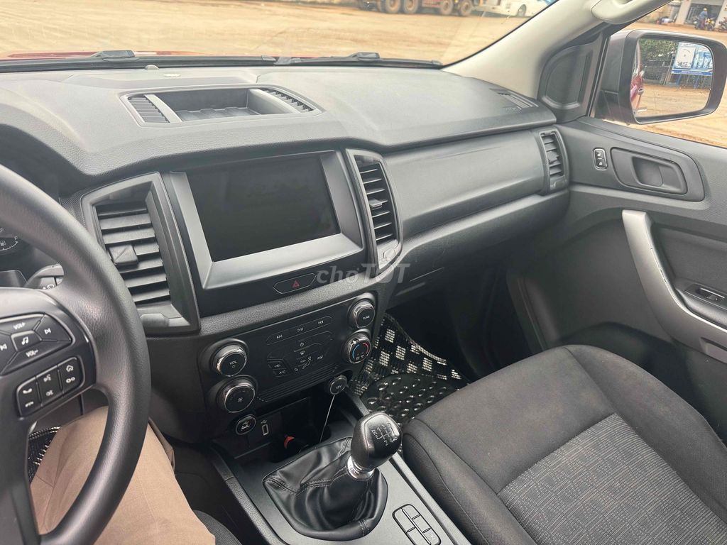 Ford Ranger 2021 XLS 2.2L 4x2 MT - 120000 km. Mua bán Ô tô tại Huyện Krông Búk Đắk Lắk được đăng bởi đức bách hình 13