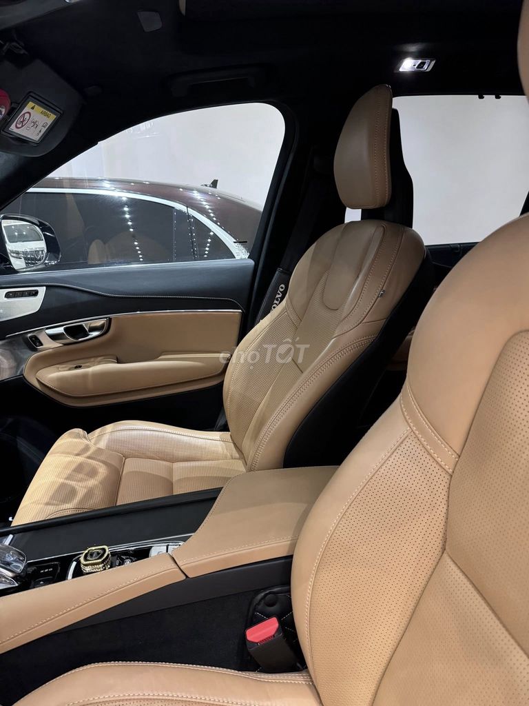 Volvo XC90 T8 AWD Recharge IIsncription 2022. Mua bán Ô tô tại Quận Gò Vấp Tp Hồ Chí Minh được đăng bởi Sĩ Minh hình 15