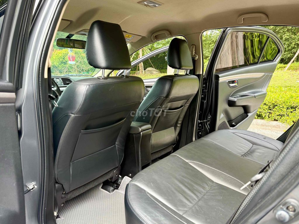 Suzuki Ciaz 2019 1.4 AT - 92000 km. Mua bán Ô tô tại Quận Long Biên Hà Nội được đăng bởi Thế Anh hình 10