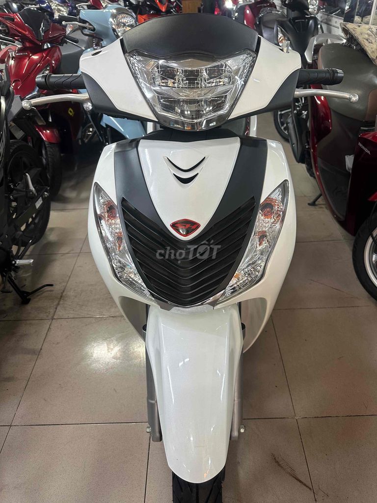 SH 150cc mua 2021 thắng ABS lên toàn bộ xe ý mới