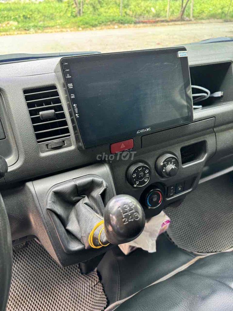 Toyota Hiace 2*** km. Mua bán Ô tô tại Quận Gò Vấp Tp Hồ Chí Minh được đăng bởi phú tài hình 9