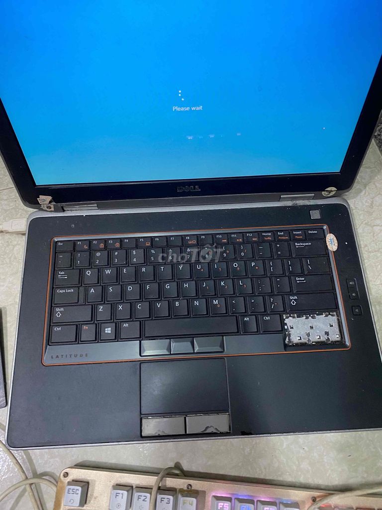 Dell Latitude E6420 Đen Vaio i3. Mua bán Laptop tại Quận 12 Tp Hồ Chí Minh được đăng bởi KHANG hình 1