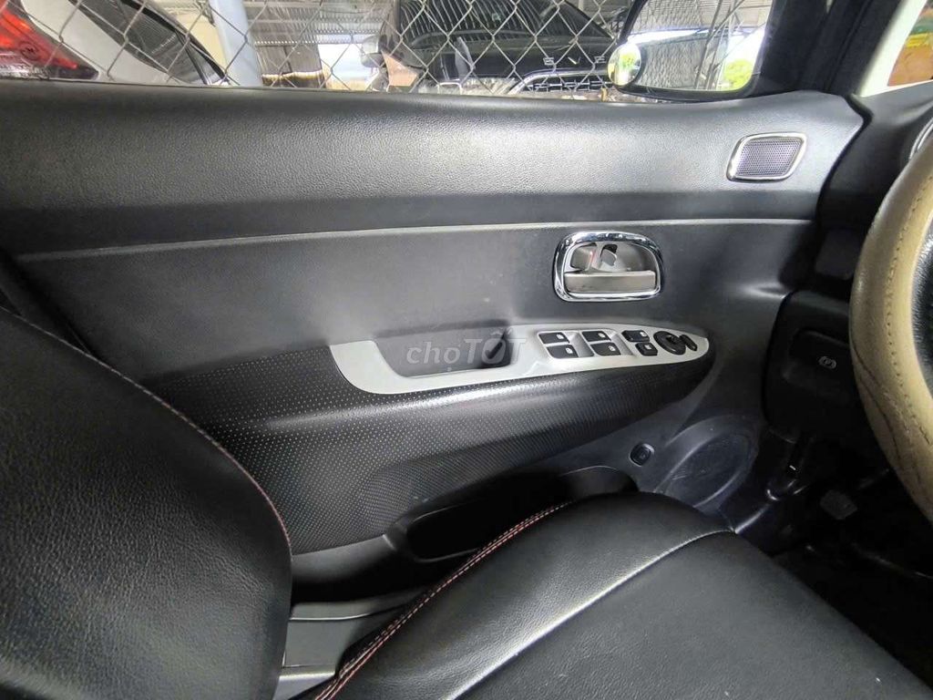 Kia carens nhà dùng 2009 2.0 MT - 128000 km. Mua bán Ô tô tại Thành phố Nha Trang Khánh Hòa được đăng bởi huỳnh vỹ hình 15