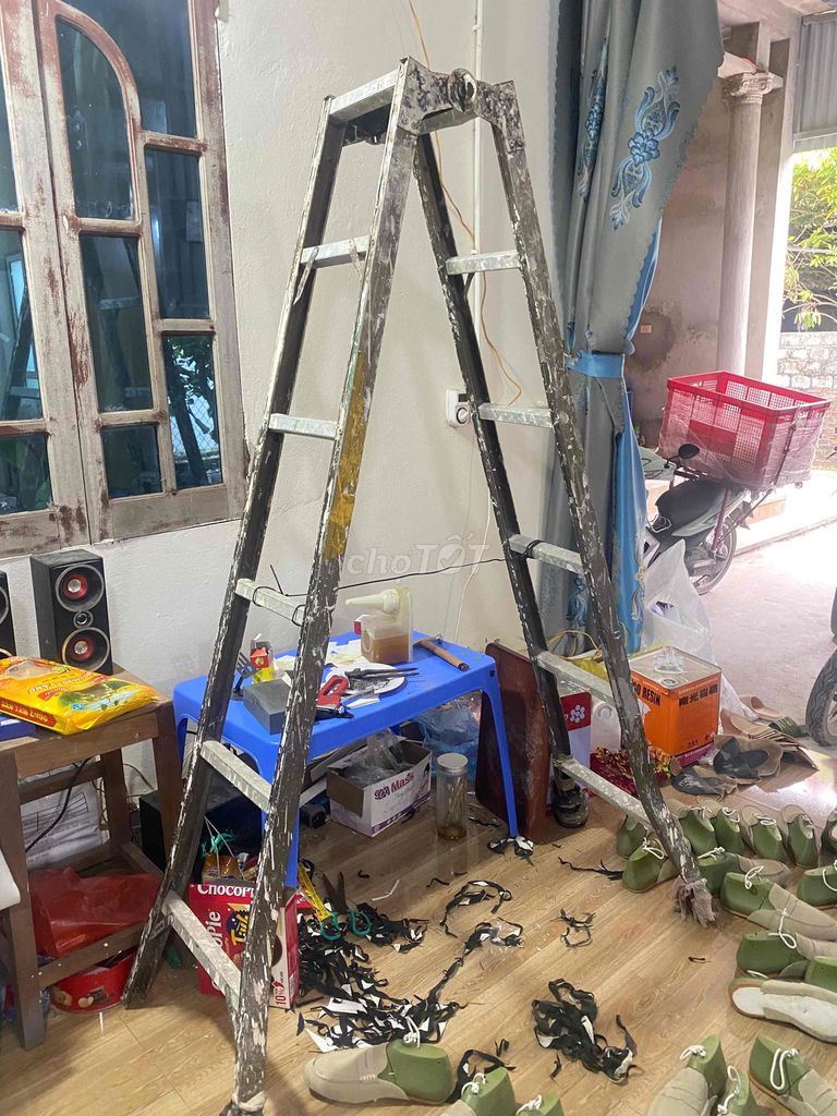 Thang gấp nhôm màu xám. Mua bán Đồ chuyên dụng, Giống nuôi trồng tại Huyện Phú Xuyên Hà Nội được đăng bởi cô lô nhuê hình 1