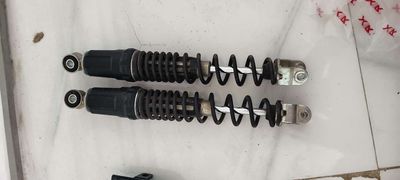 Phuộc xe máy 125 Đen Bạc Mới. Mua bán Phụ tùng xe tại Huyện Bắc Tân Uyên Bình Dương được đăng bởi đinh văn 