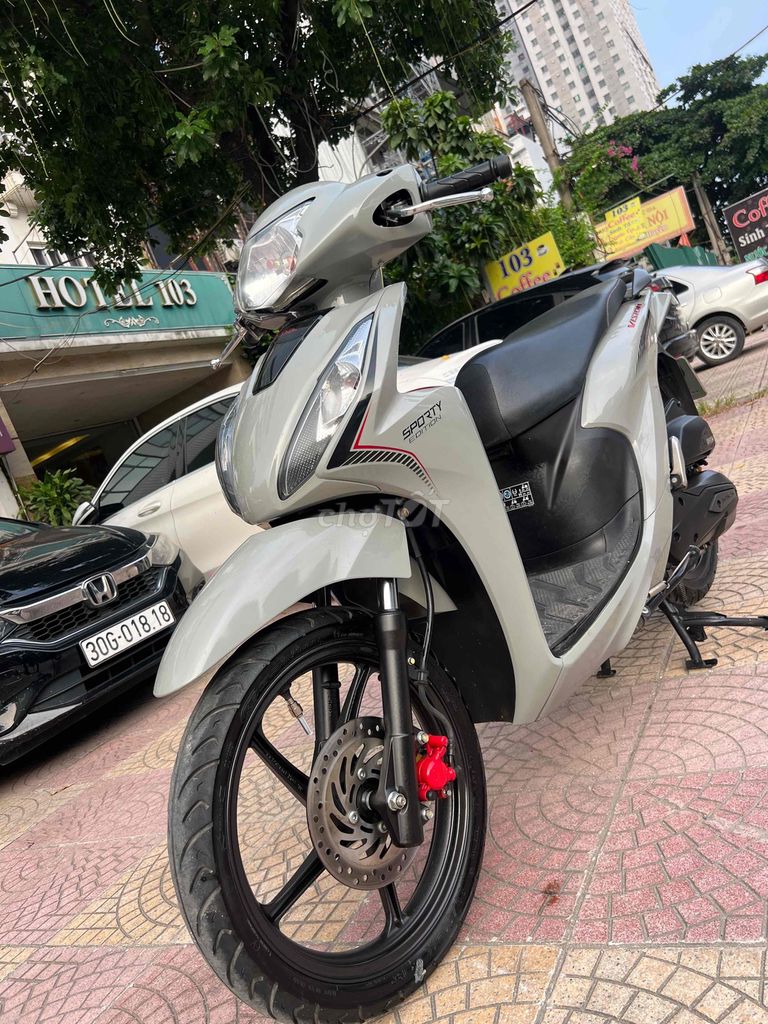 Honda Vision серый