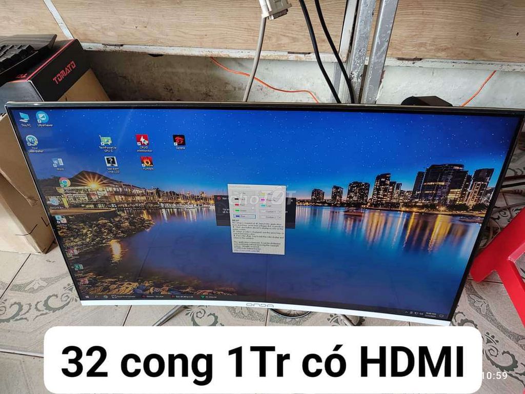 Màn hình cong 32inch Full viền 
Full HD 1920X1080.