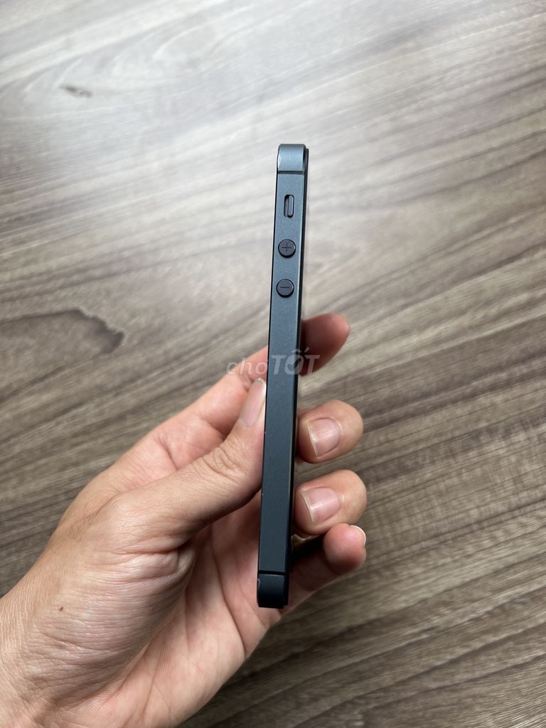 Apple iPhone 5 Đen. Mua bán Điện thoại tại Thành phố Vĩnh Long Vĩnh Long được đăng bởi thanh sang hình 1