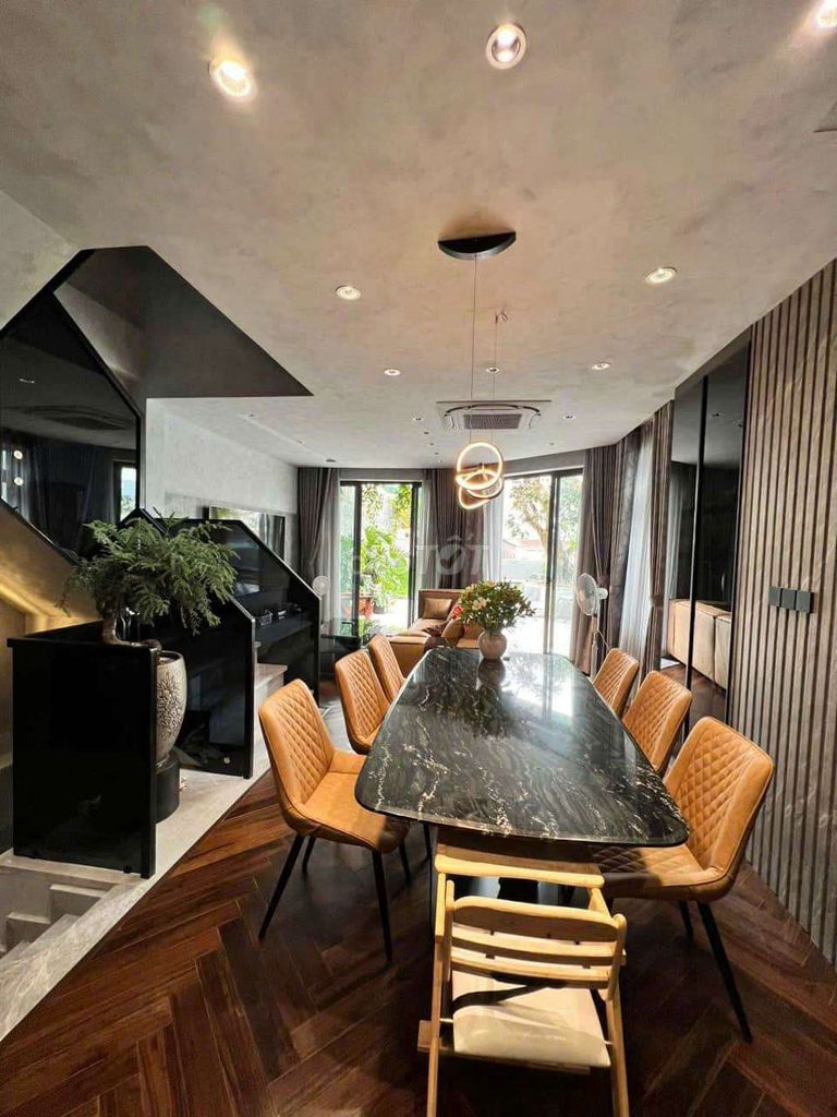 Siêu phẩm Nhà đẹp Gò Vấp, smart home, 4 tầng, 4 PN Master, DT 6X18