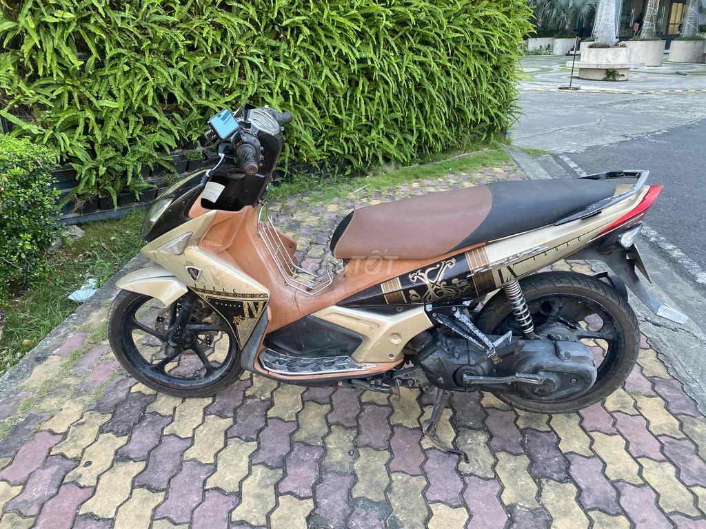 Yamaha No4 màu Vàng đồng. Mua bán Xe máy tại Quận Tân Bình Tp Hồ Chí Minh được đăng bởi Tý tay ga hình 7