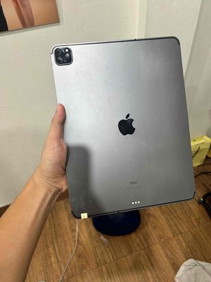 iPad Pro 12.9 2020 Pin 92%, 512GB, 4G, Bản Quốc Tế. Mua bán Máy tính bảng tại Quận Hoàng Mai Hà Nội được đăng bởi Hòa