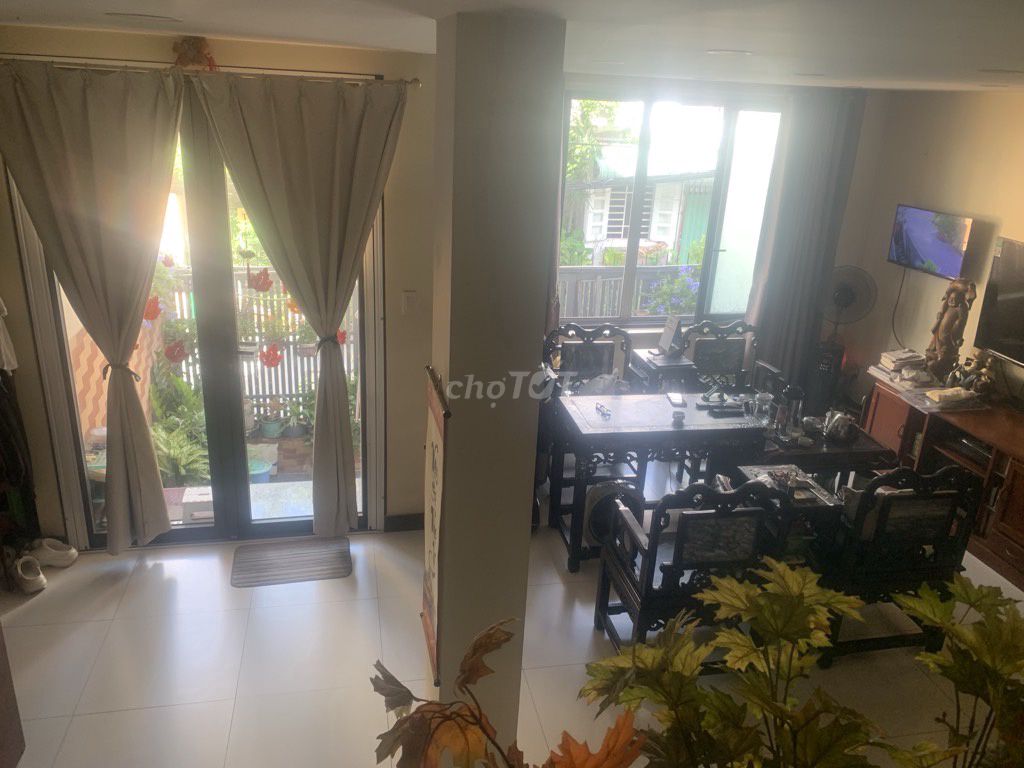 18,5 tỷ dt 135m2 CHDV 5 tầng ngay gigamail 20, Phường Hiệp Bình Chánh (Quận Thủ Đức cũ), Thành phố Thủ Đức, Tp Hồ Chí Minh Thành phố Thủ Đức Tp Hồ Chí Minh