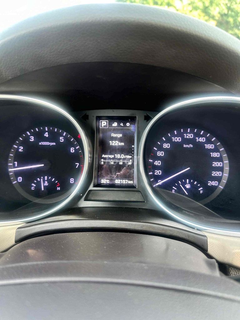 Hyundai Santa Fe 4WD 2016 đk 2017. Mua bán Ô tô tại Quận Cẩm Lệ Đà Nẵng được đăng bởi Nguyễn Duy hình 7