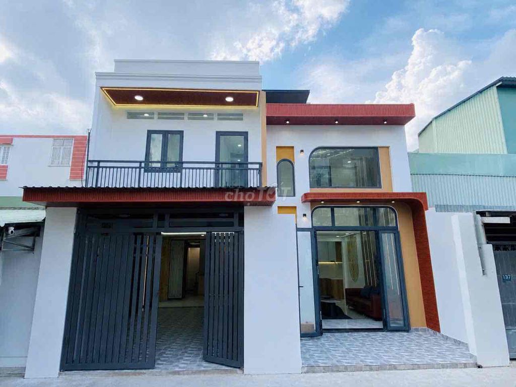 Bán nhà đồng sở hữu 2 căn hẻm xe tải