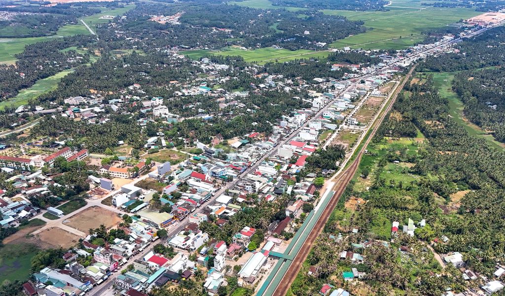 Bán đất mặt tiền đường Quang Trung, ngang 6m, Bồng Sơn, TX. Hoài Nhơn. Mua bán đất tại Thị xã Hoài Nhơn Bình Định được đăng bởi Trần Quang Hướng hình 1