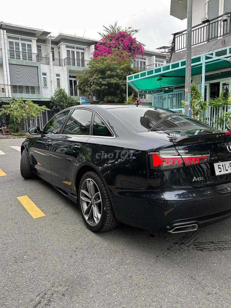 Audi A6 model 2015 chính chủ đứng tên cavet. Mua bán Ô tô tại Quận 3 Tp Hồ Chí Minh được đăng bởi Gia Bảo hình 5