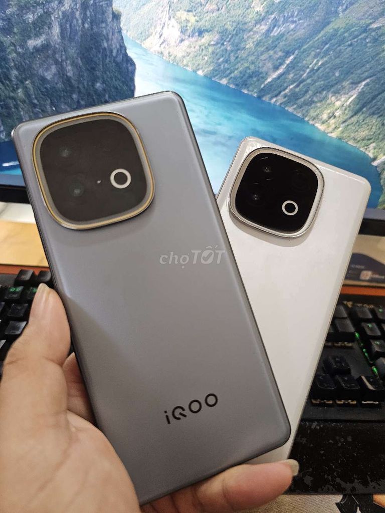 IQOO Z10 Turbo plus 12GB/256GB Xám. Mua bán Điện thoại tại Thành phố Buôn Ma Thuột Đắk Lắk được đăng bởi Phúc Khang Mobile hình 1