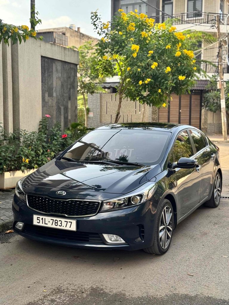 Kia Cerato 2016 1.6 AT - 72000 km. Mua bán Ô tô tại Quận 12 Tp Hồ Chí Minh được đăng bởi Xuân Tây An hình 1