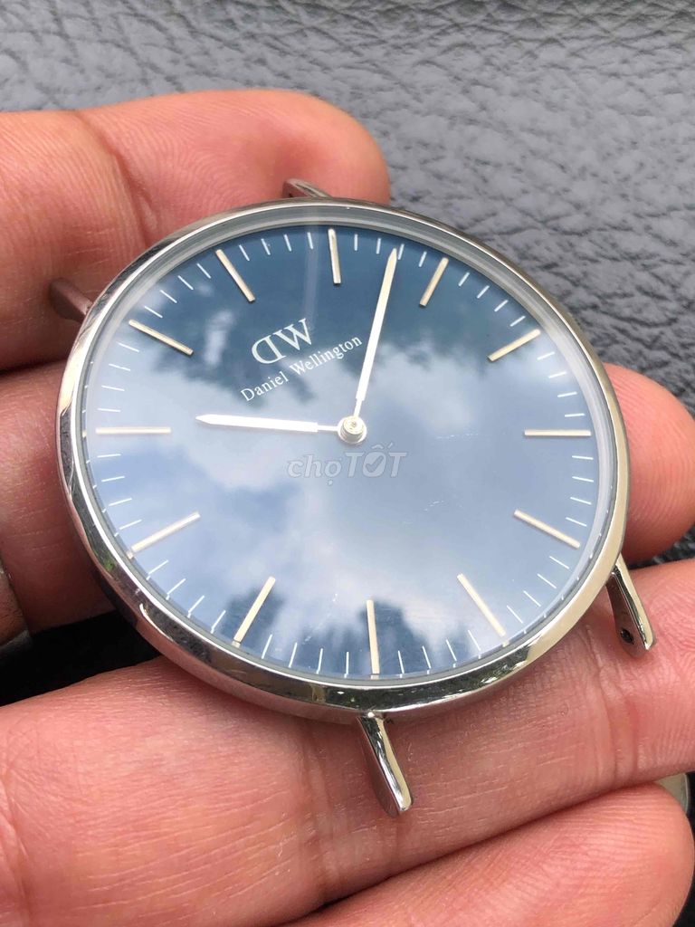 DW sz 40mm tự động hiếm gặp