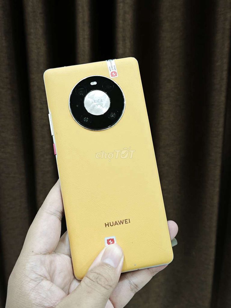 Huawei Mate 40 Pro 8/256GB Vàng. Mua bán Điện thoại tại Quận Hoàng Mai Hà Nội được đăng bởi Nguyễn Ngọc Huy hình 1