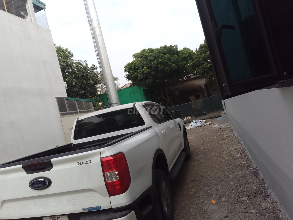 Ford Ranger 2024 XLS 1 cầu 36000 km. Mua bán Ô tô tại Huyện Gia Viễn Ninh Bình được đăng bởi Thanh pham nhat hình 6