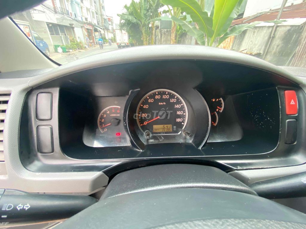 Toyota Hiace 2011 16 chỗ Xám bạc may dầu. Mua bán Ô tô tại Thành phố Thủ Đức Tp Hồ Chí Minh được đăng bởi dvvt kỳ phương  hình 11