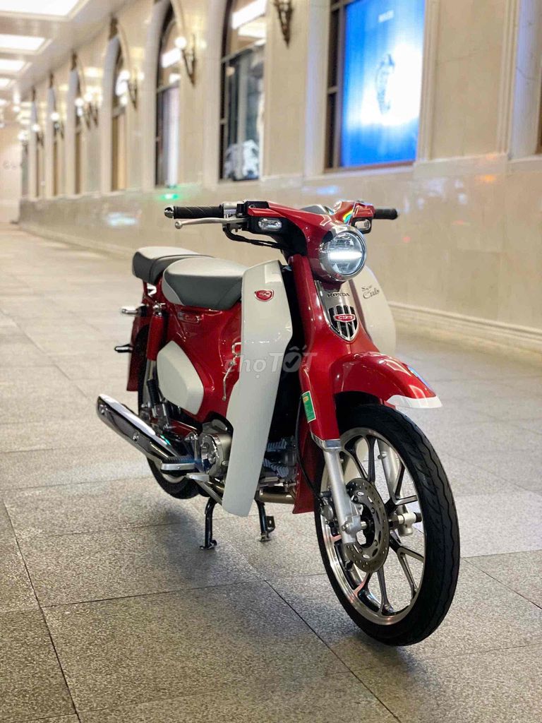 Honda Super Cub C125 900km Đỏ. Mua bán Xe máy tại Quận Cầu Giấy Hà Nội được đăng bởi Tuấn Việt Motor hình 5