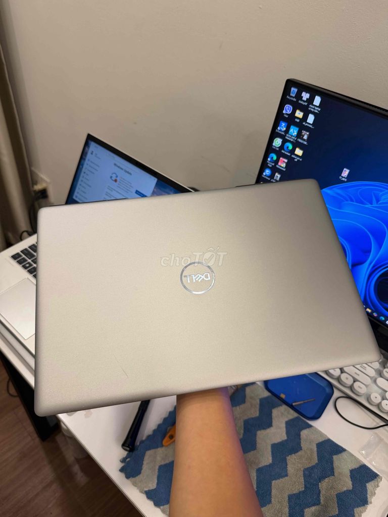 Dell Precision 7550 i7-10850H 16GB/512GB RTX 3000. Mua bán Laptop tại Quận Tân Bình Tp Hồ Chí Minh được đăng bởi ĐẶNG HOÀNG PHÚC hình 1