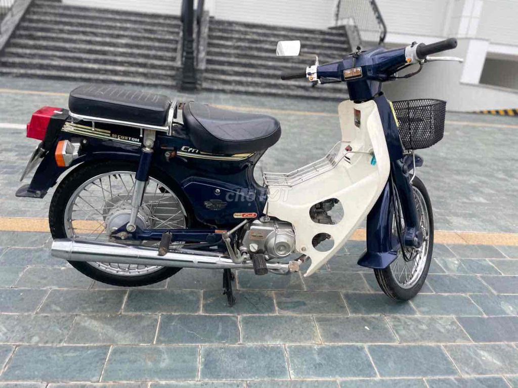 Thanh lý cúp 50cc học sinh siêu mới. Mua bán Xe máy tại Quận Bắc Từ Liêm Hà Nội được đăng bởi Hữu Nhuận hình 3