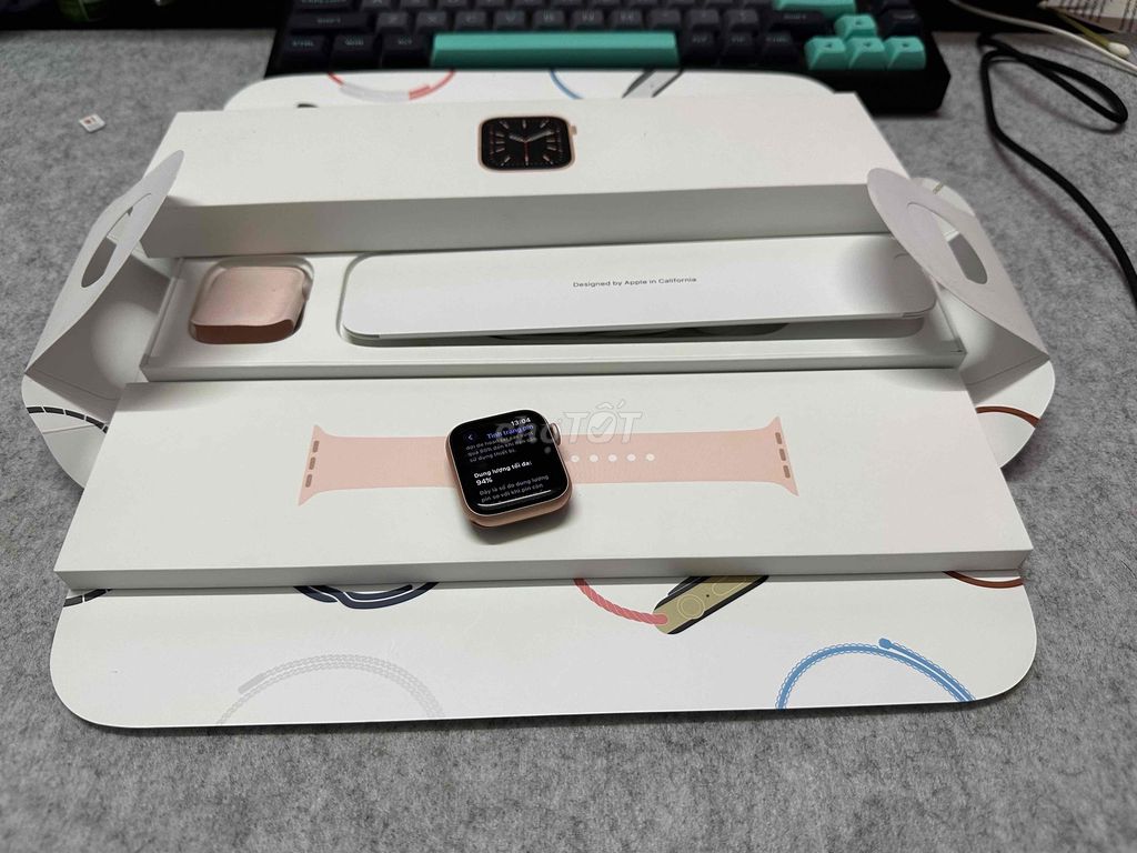 apple watch series 6/40mm fullbox