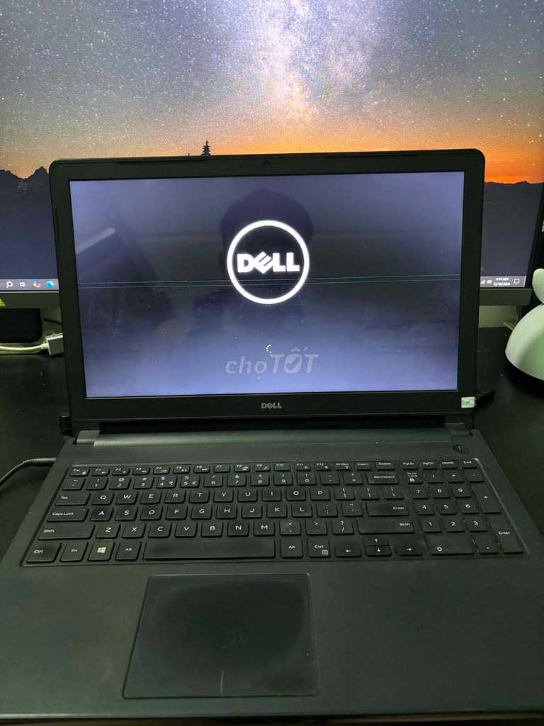 Dell 5558 I5-gen5/ram8/HDD 1TB/ card rời 920M