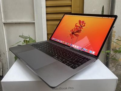Macbook pro 2017-i5 16gb/256gb  pin 38 lần sạc