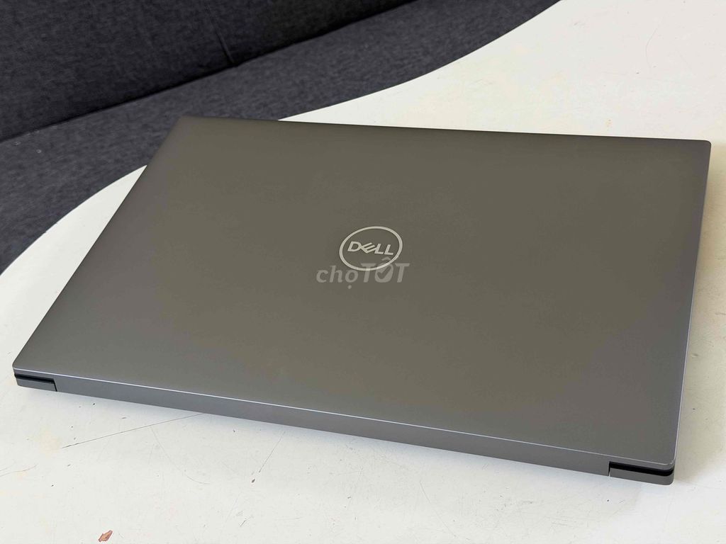 Dell Precision 5570 i9 12900H 16 512 A2000 15" 4K. Mua bán Laptop tại Quận Ba Đình Hà Nội được đăng bởi Tùng Lê hình 1