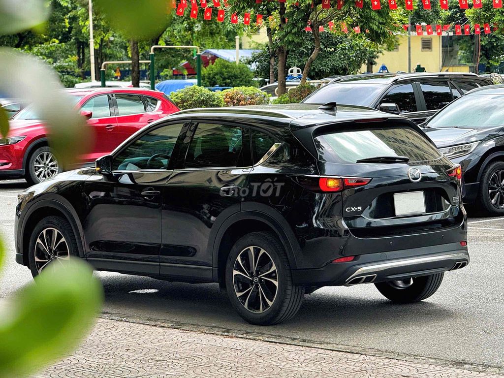 Mazda CX5 2024 Premium 2.0 AT - 8000 km. Mua bán Ô tô tại Quận Cầu Giấy Hà Nội được đăng bởi Thái Hoàng Long Auto hình 4