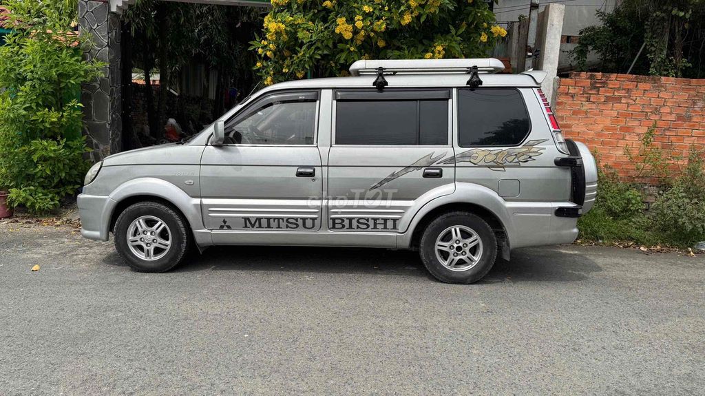 giá nóc. baga chở hàng Mitsubishi Jolie. Mua bán Phụ tùng xe tại Thành phố Thủ Dầu Một Bình Dương được đăng bởi be ken hình 4