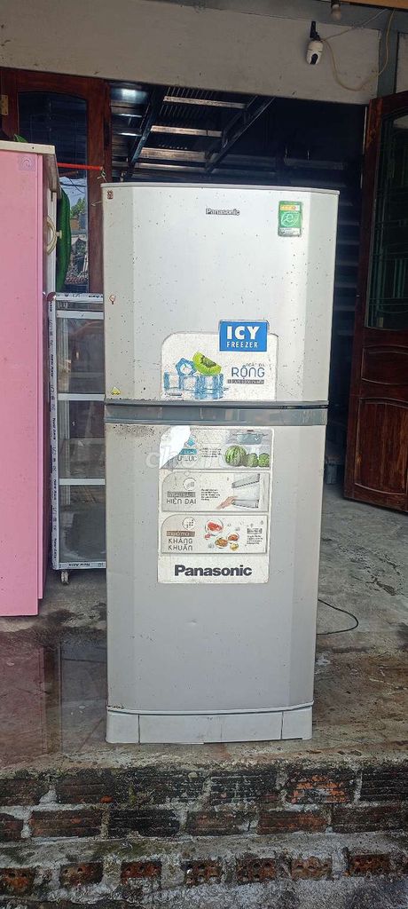 Tủ lạnh Panasonic Xám. Mua bán Tủ lạnh tại Quận Cẩm Lệ Đà Nẵng được đăng bởi Ngọc Hân hình 1
