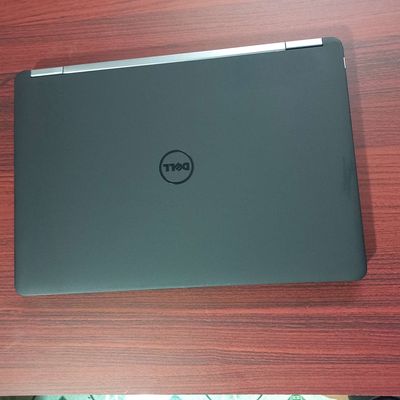 Laptop Dell 7280
