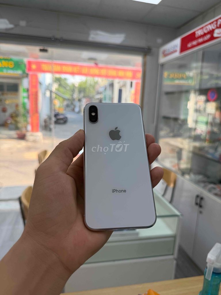 Apple iPhone X 64GB Bạc Đã sử dụng. Mua bán Điện thoại tại Quận Sơn Trà Đà Nẵng được đăng bởi Diễm Diễm hình 1