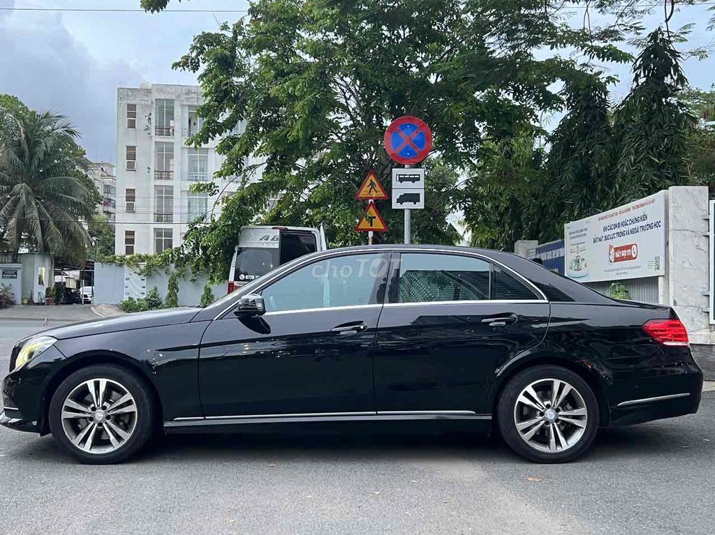 Mercedes Benz E Class 2014 E250 - 90000 km. Mua bán Ô tô tại Quận 11 Tp Hồ Chí Minh được đăng bởi Nam hình 4