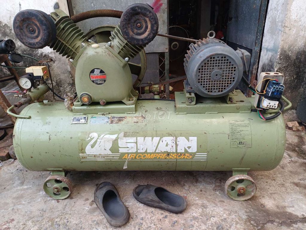 Máy nén khí Swan SVP-205 5hp 155L Xanh rêu. Mua bán Đồ chuyên dụng, Giống nuôi trồng tại Huyện Thanh Trì Hà Nội được đăng bởi Phạm Đức Việt hình 1