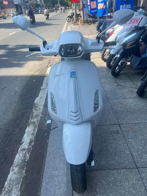 Piaggio spring yget ABS 2019 mới 90% bstp chính ch. Mua bán Xe máy tại Quận Tân Phú Tp Hồ Chí Minh được đăng bởi Tuanduy
